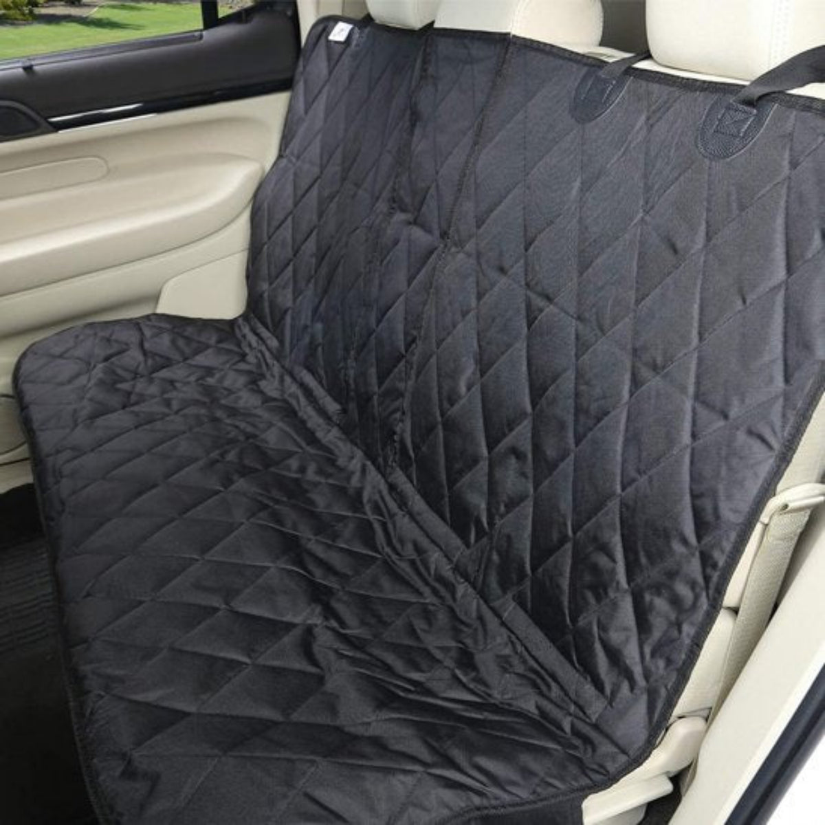 Protège-siège chien voiture noir matelassé à losanges, rabat sur l’assise, banquette arrière
