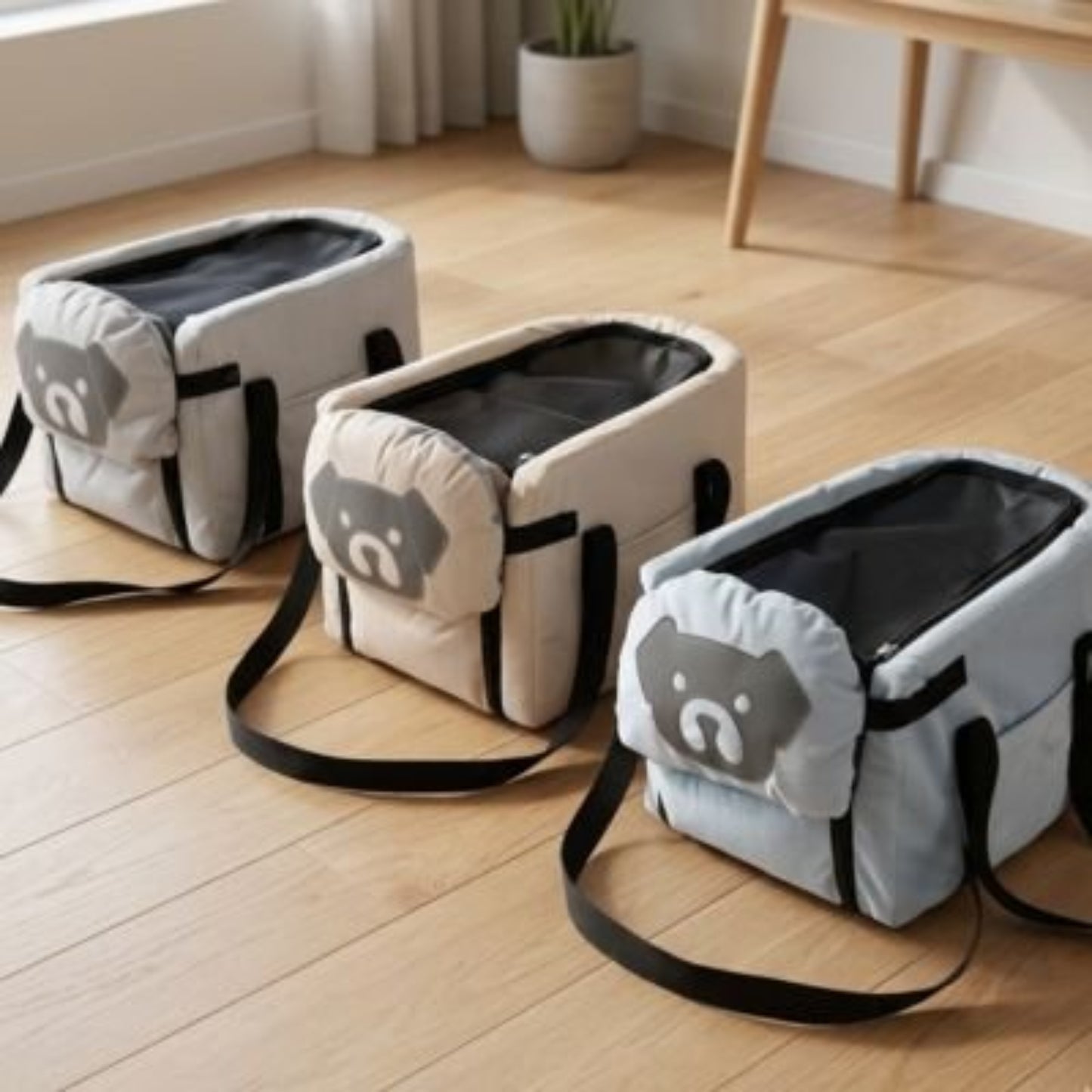 Sacs de transport pour chien beige clair, sangles noires et appliques tête de chien